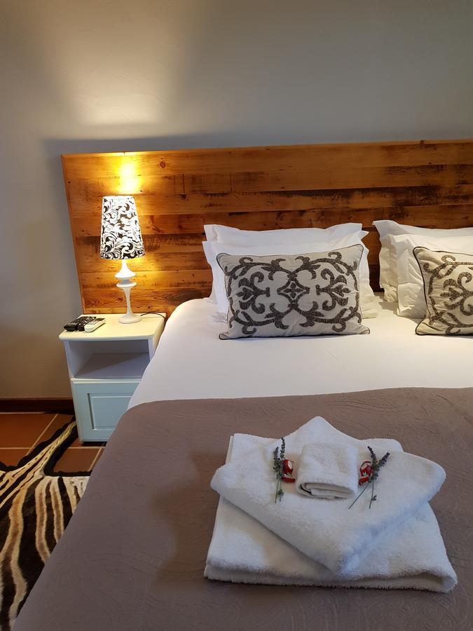 36 On Boom B&B Zastron Buitenkant foto